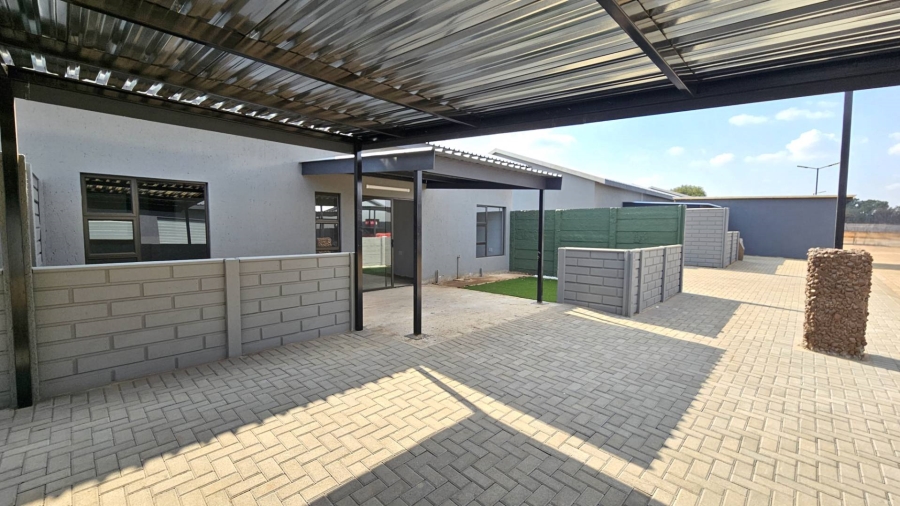 2 Bedroom Property for Sale in Melodie North West